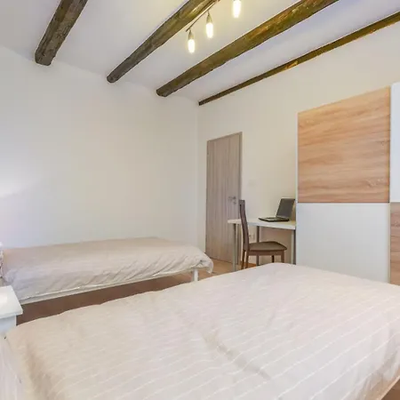 Martin Umzaeunter Hof, Schnelles Wifi, Patio Holiday home Kringa